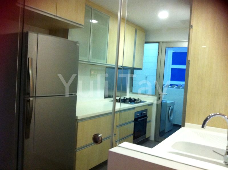 3 Bed Condo for Rent in  The Parc Condominium - Image 3